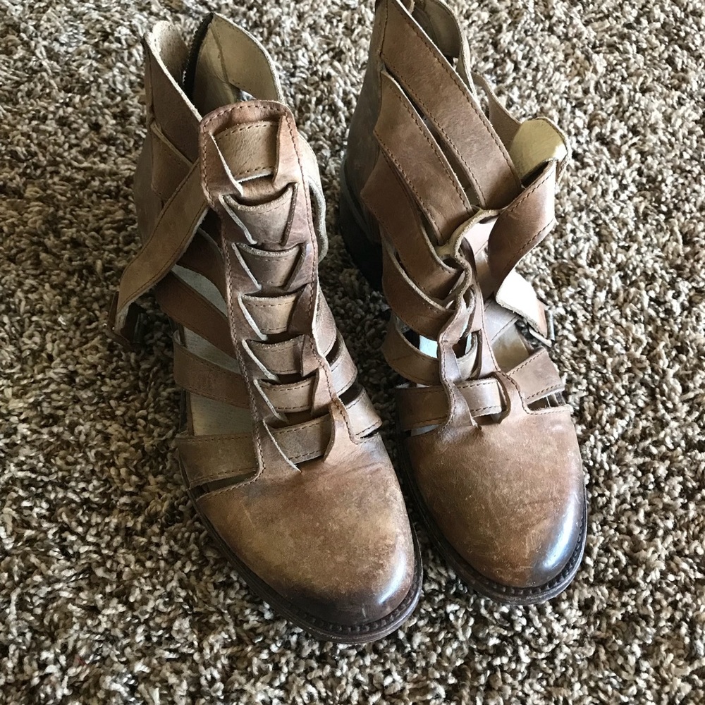 Freebird stone boots
